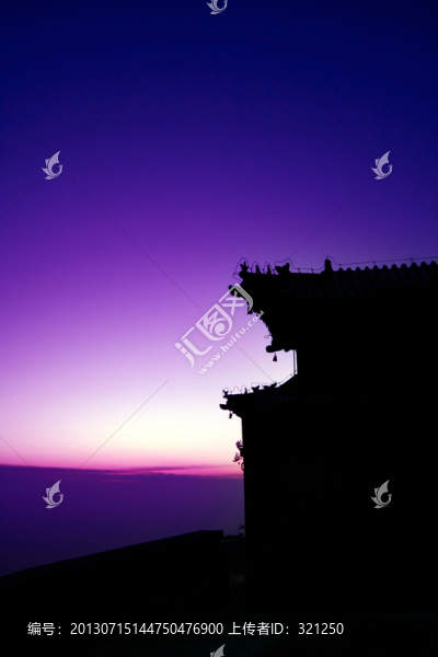 光影泰山