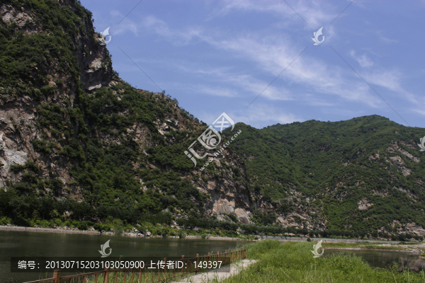 山水間
