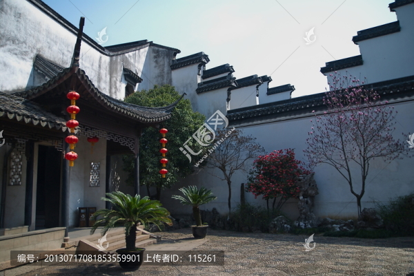 粉墻黛瓦人家
