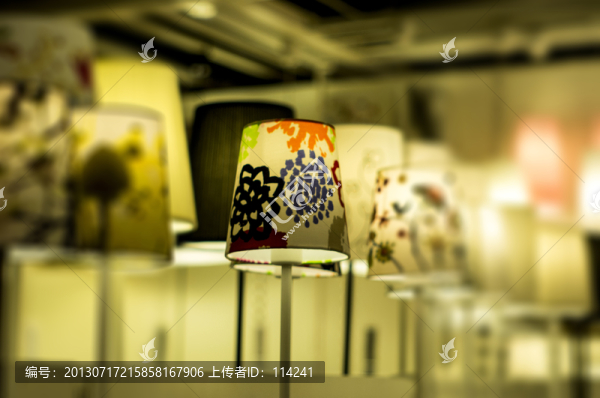 燈具