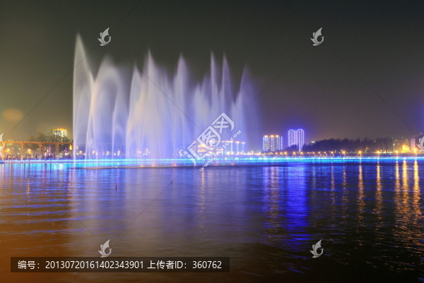 喀什東湖夜景