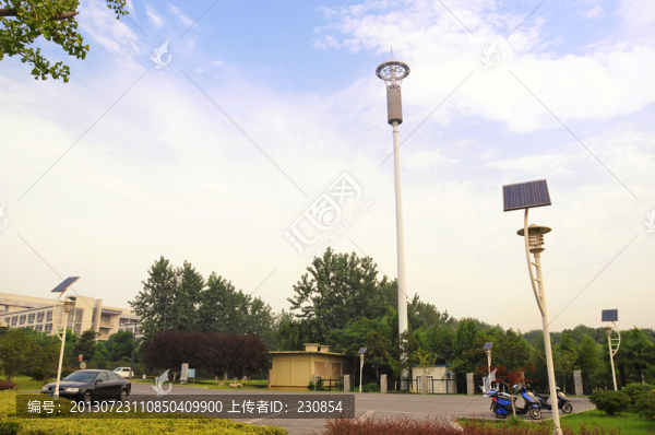 停車(chē)場(chǎng),太陽(yáng)能路燈
