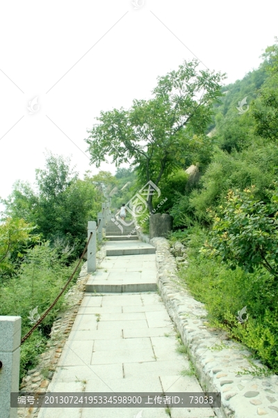 鳳凰嶺景區(qū)石山路