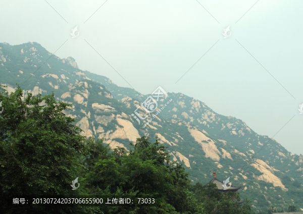 鳳凰嶺景區(qū)奇峰怪石石山