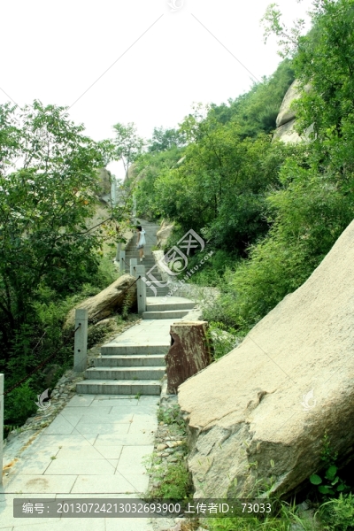 鳳凰嶺景區(qū)石山臺階