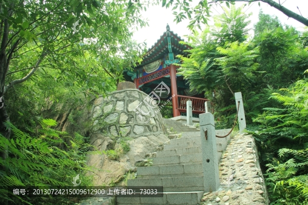 鳳凰嶺玉兔亭