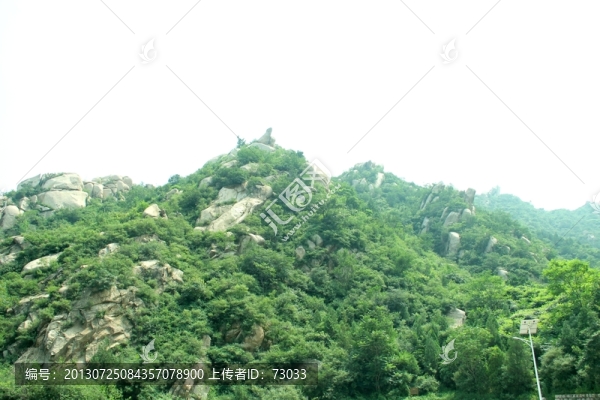 鳳凰嶺景區(qū)奇峰怪石石山