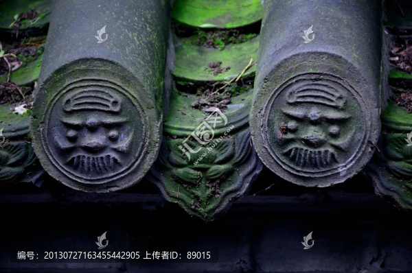 古墻青苔