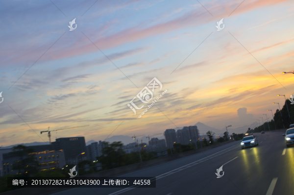 公路,汽車