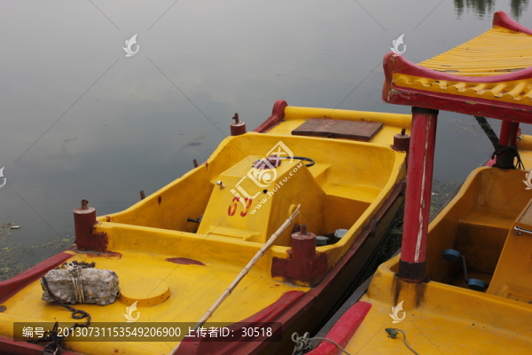游船