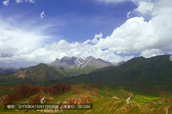 卓爾山