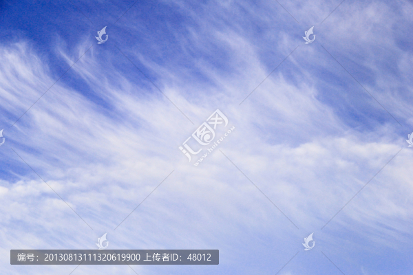 絲一樣的云