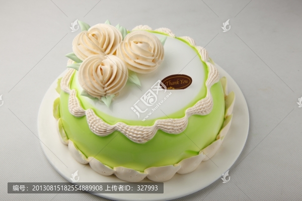 生日蛋糕對稱玫瑰
