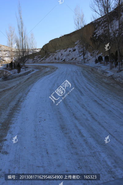 彎曲公路