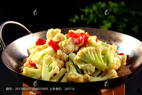 干鍋有機(jī)花菜