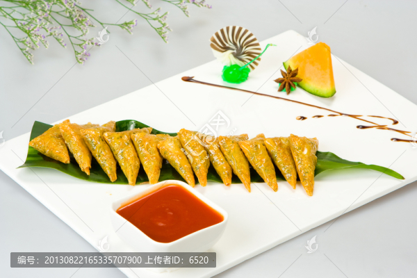 脆皮素包