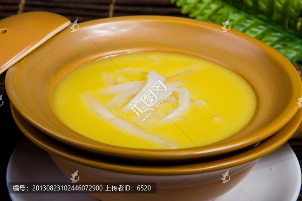 濃湯魚唇