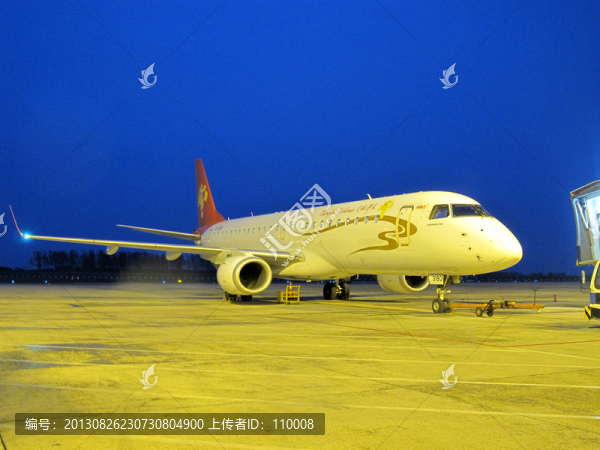 飛機(jī)