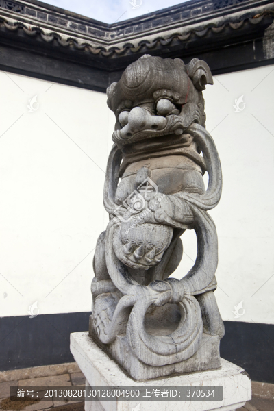 石獅子