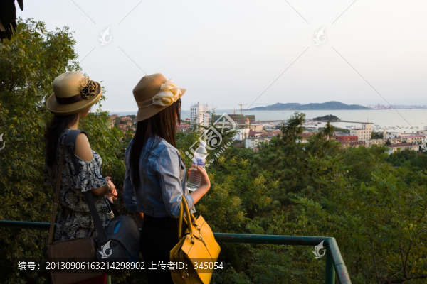 美麗青島，看海