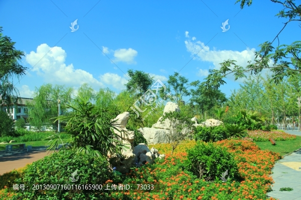 園博會綠樹碧草藍天白云
