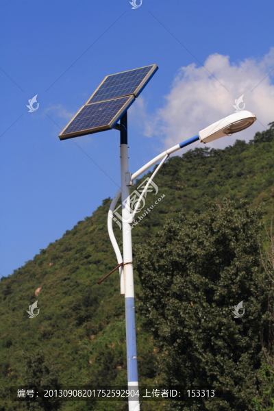 太陽(yáng)能路燈