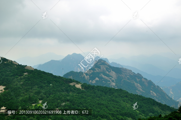 黃山奇峰