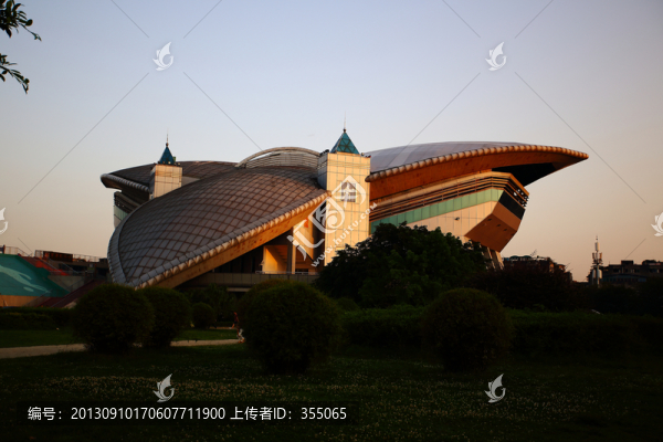 四川大學