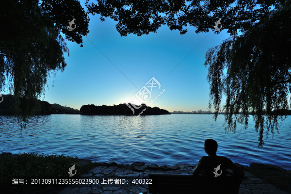 西湖,夏天,清晨,藍(lán)天,水面