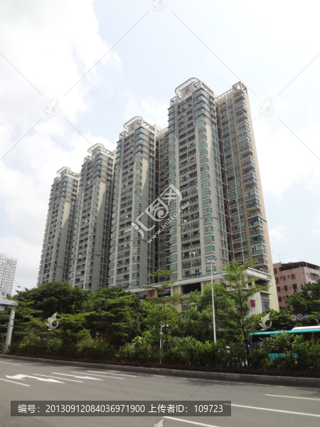 深圳建筑群,洪湖東岸