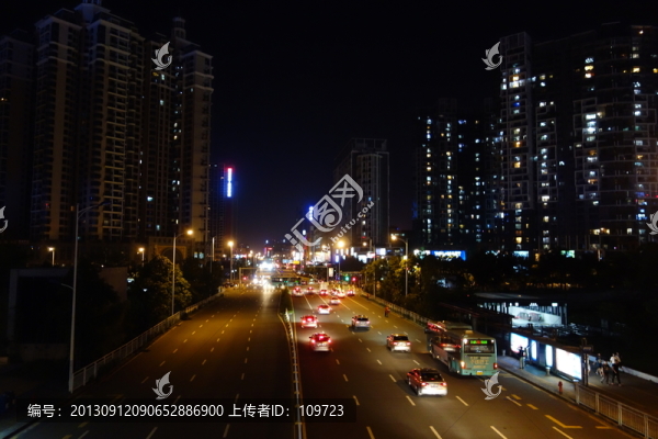 深圳建筑群夜景