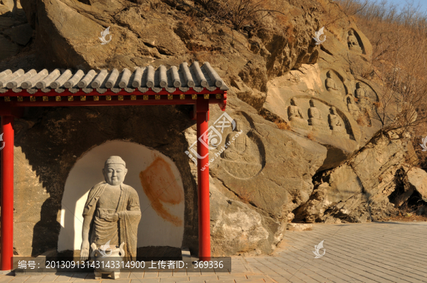 北京京西古道石佛村摩崖造像