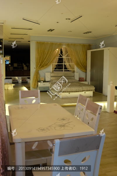 家具店