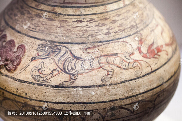 陶壺虎紋