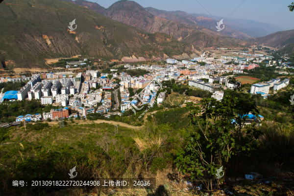 云南元陽縣新縣城,南沙鎮(zhèn)全景