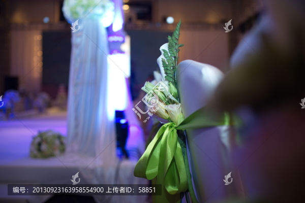 椅背花