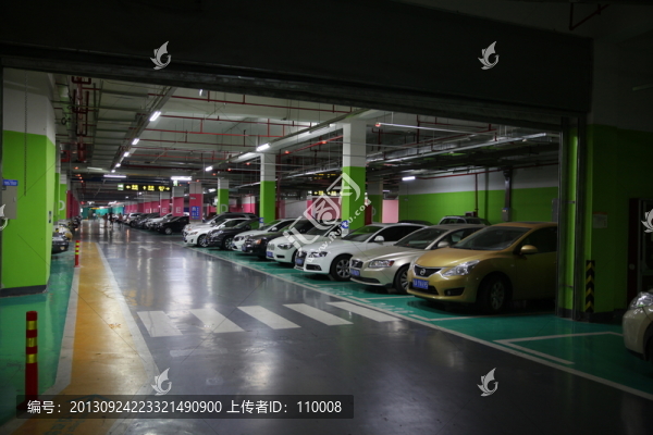 地下停車場