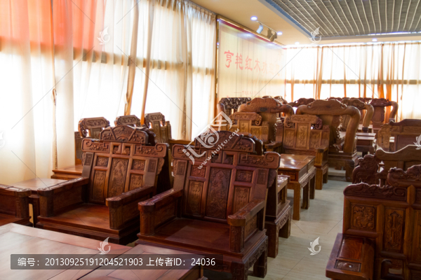 東興紅木市場(chǎng)