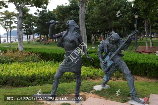 威海幸福公園銅雕像