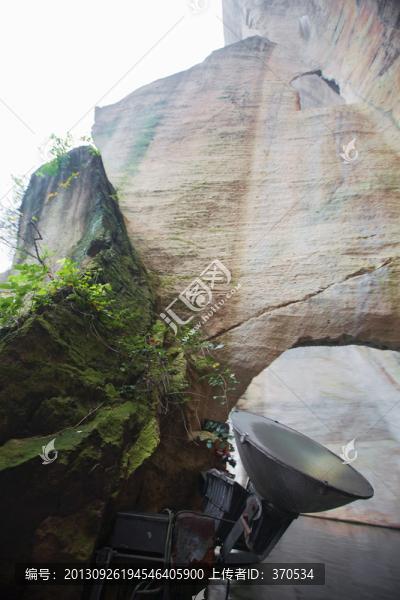 紹興東湖,箬簣山麓