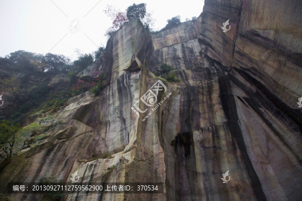 紹興東湖,箬簣山麓