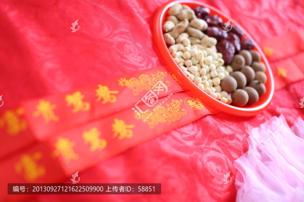 早生貴子