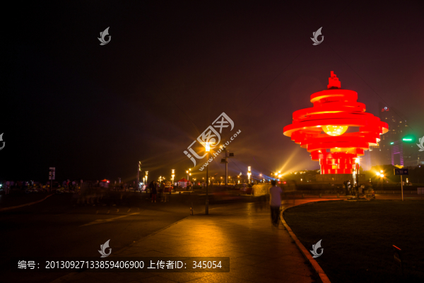 青島標志,五月的風