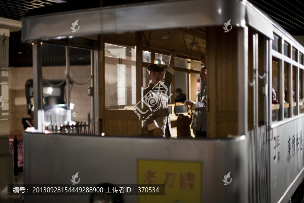 上海歷史發(fā)展陳列館,老爺車