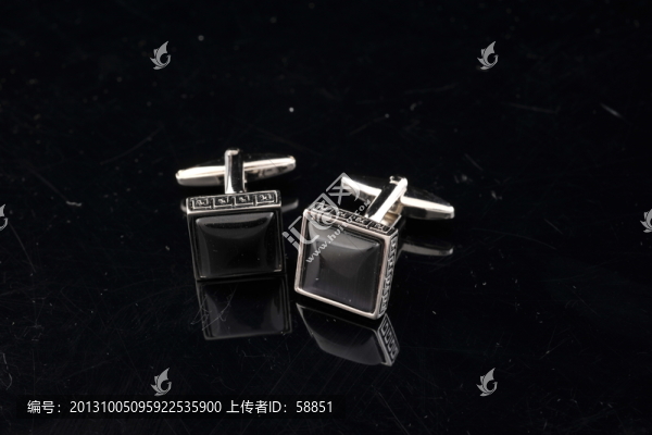 高檔紐扣
