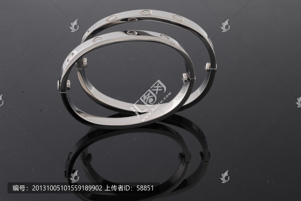 潮流飾品