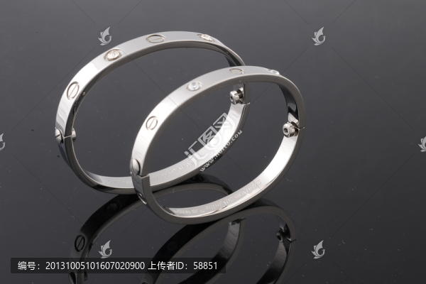 潮流飾品