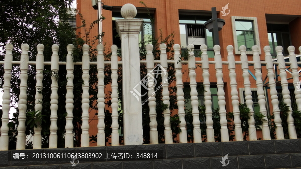 圍欄
