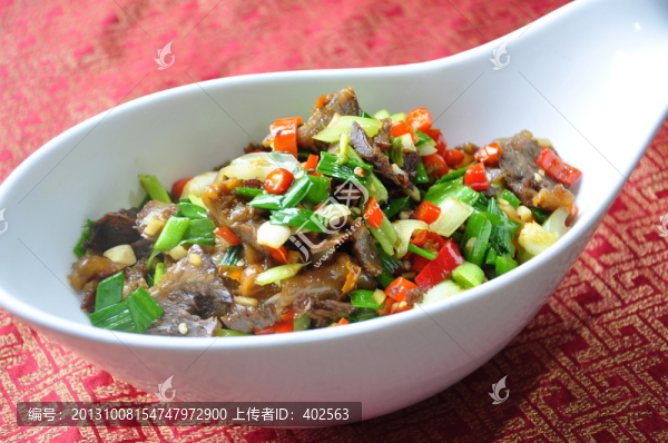 大片牛肉