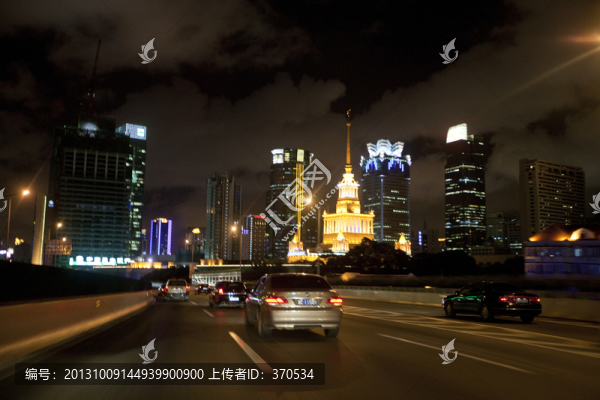 上海高架路,機(jī)場(chǎng)高速,夜景